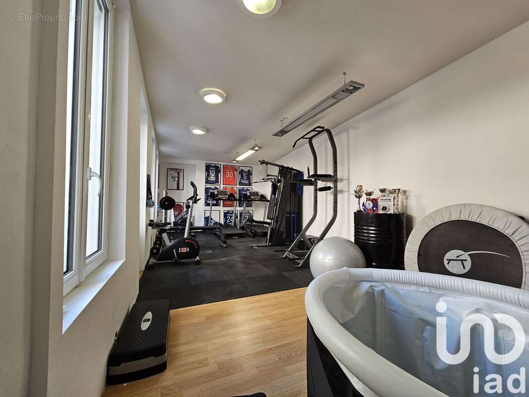 Photo 8 - Maison à VILLENEUVE-L&#039;ARCHEVEQUE