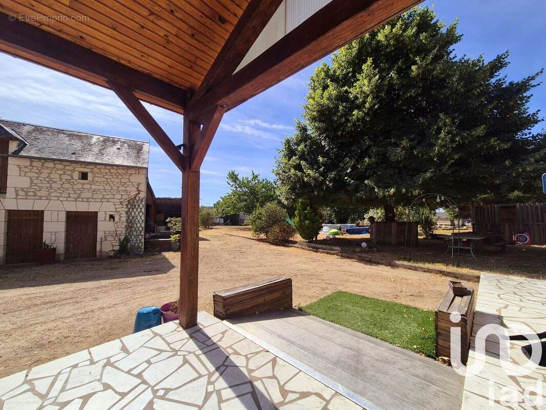 Photo 2 - Maison à LA CELLE-SAINT-AVANT