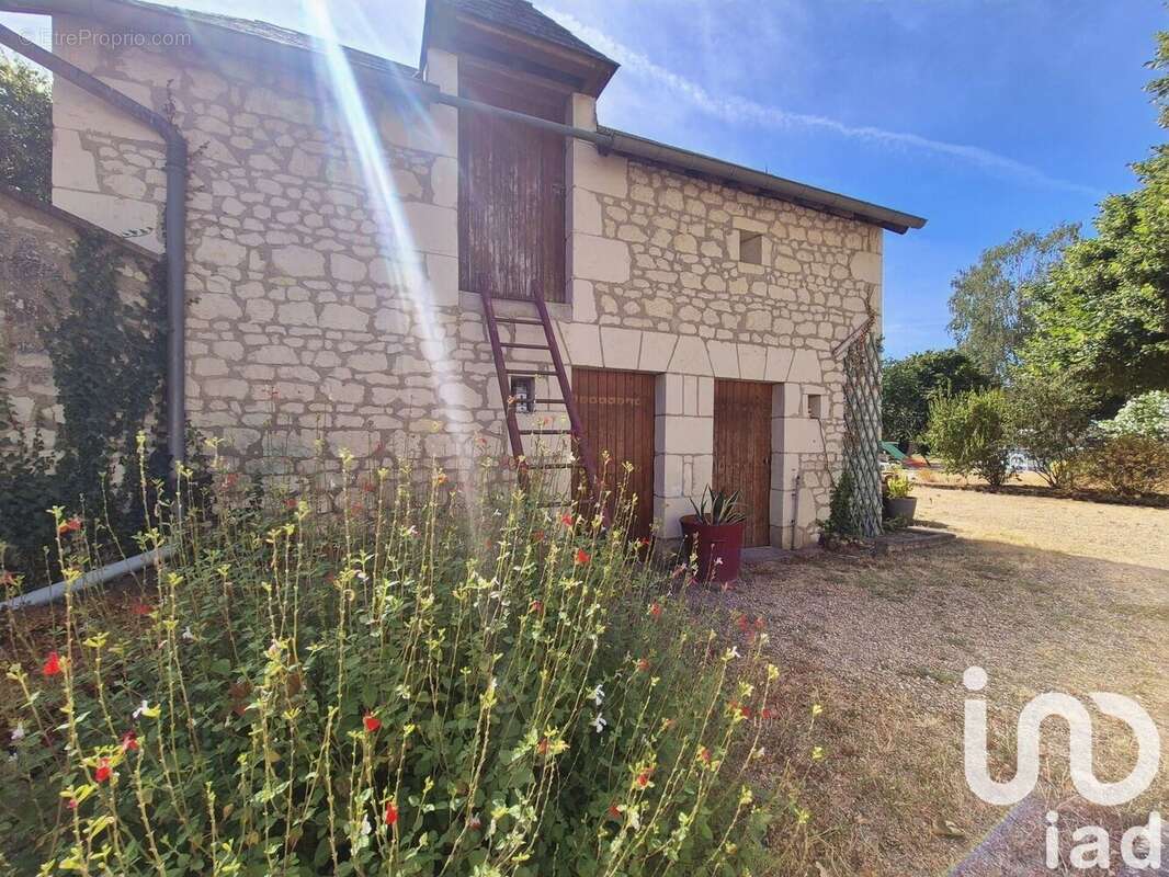 Photo 3 - Maison à LA CELLE-SAINT-AVANT