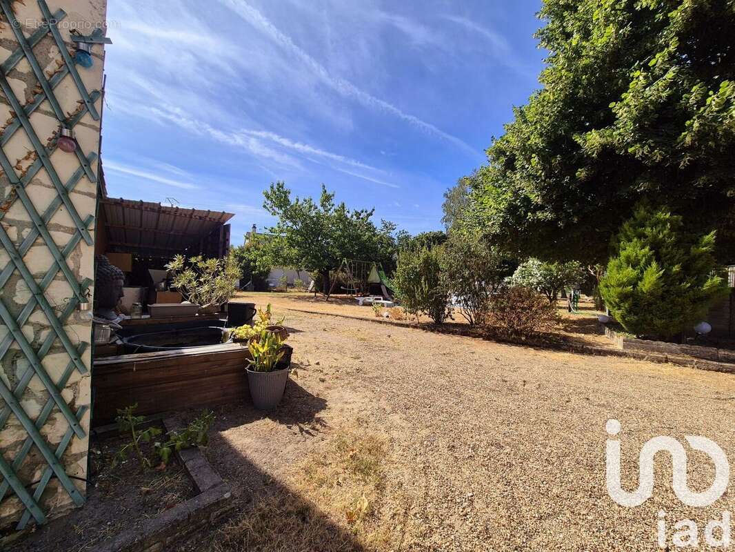 Photo 4 - Maison à LA CELLE-SAINT-AVANT