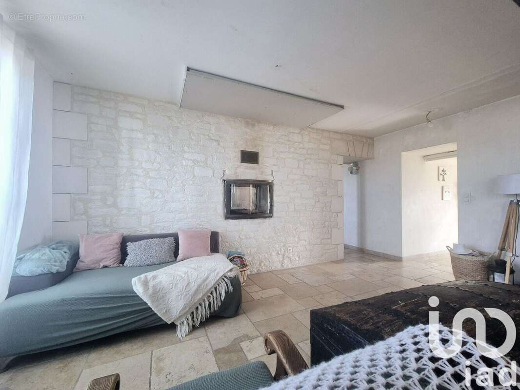 Photo 9 - Maison à LA CELLE-SAINT-AVANT