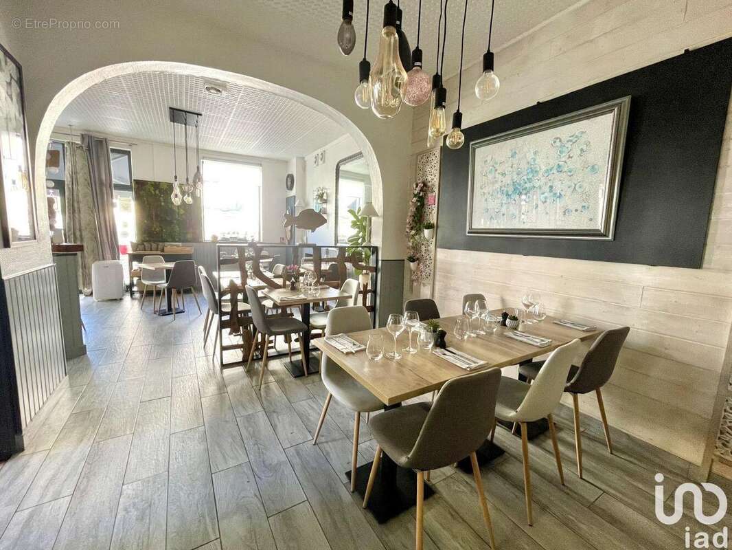 Photo 6 - Commerce à ROCHEFORT