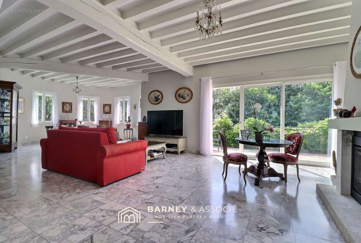 Maison à BOIS-GUILLAUME