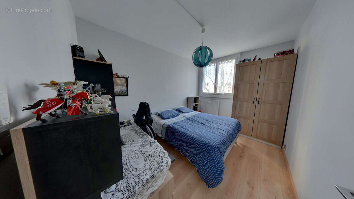 Appartement à ROISSY-EN-BRIE