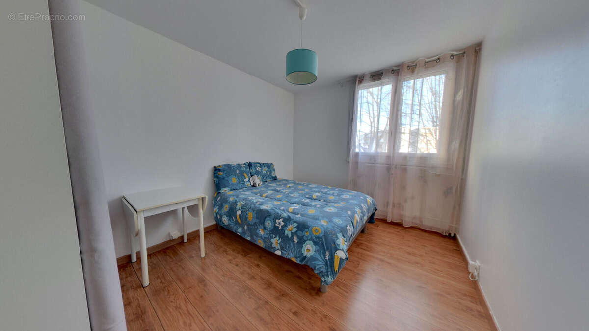 Appartement à ROISSY-EN-BRIE