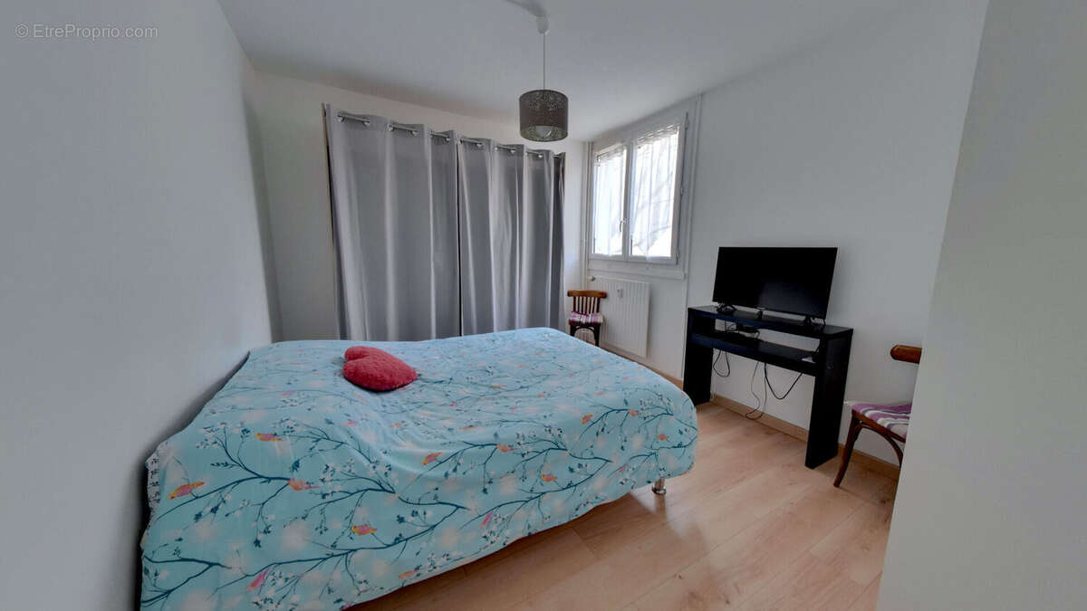 Appartement à ROISSY-EN-BRIE
