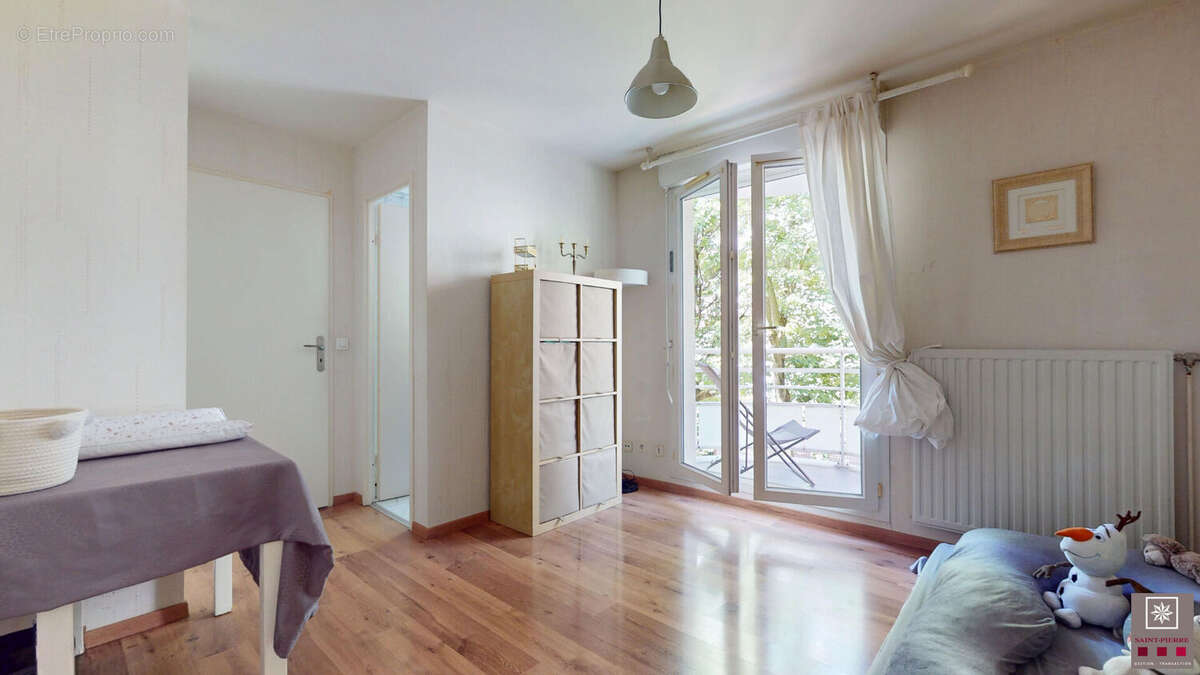 Appartement à LYON-8E