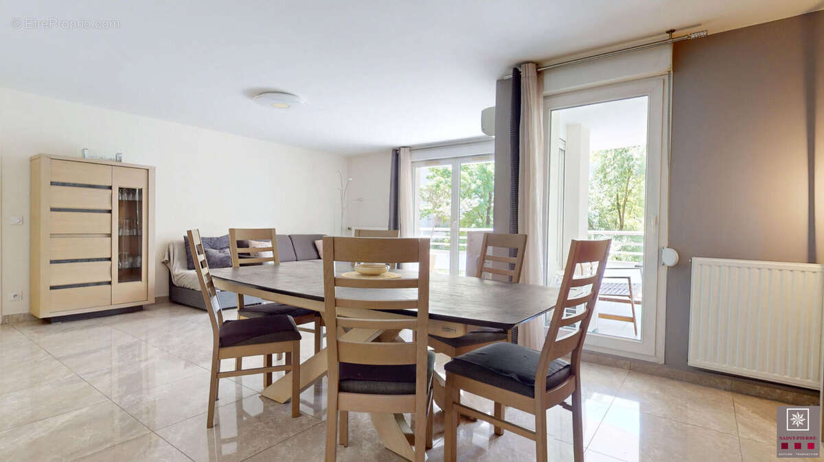 Appartement à LYON-8E