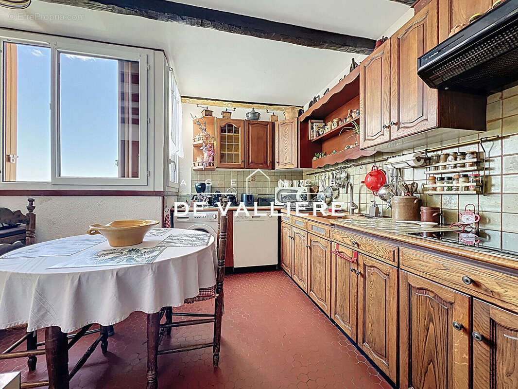 Appartement à NANTERRE