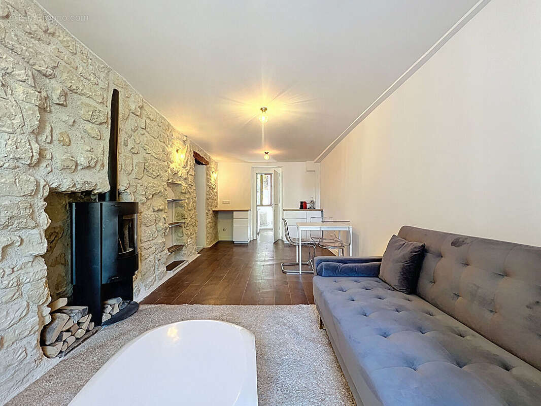 Appartement à NANTERRE