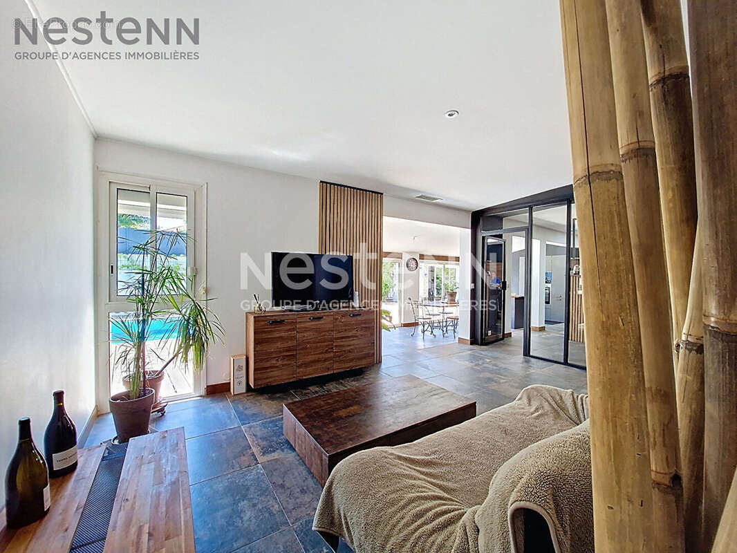 Maison à SAINT-MATHIEU-DE-TREVIERS