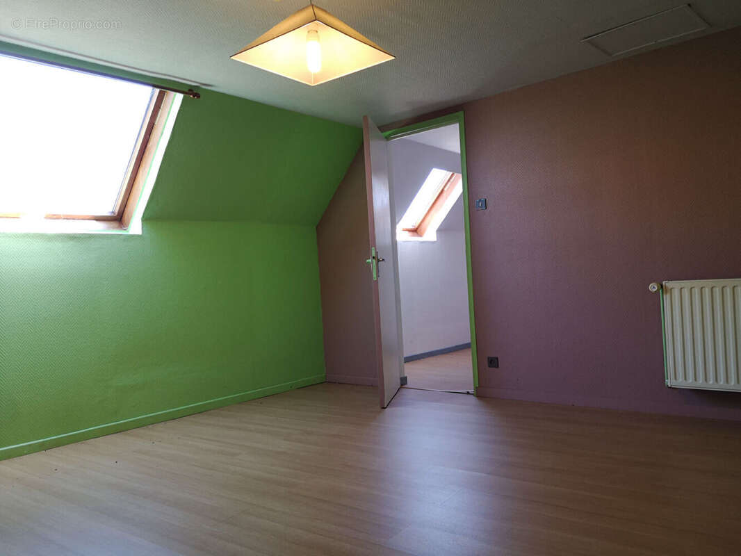 Maison à COURVILLE-SUR-EURE