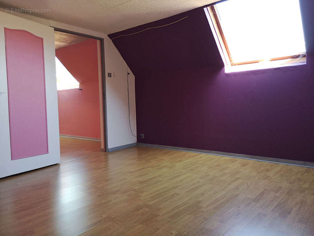 Maison à COURVILLE-SUR-EURE