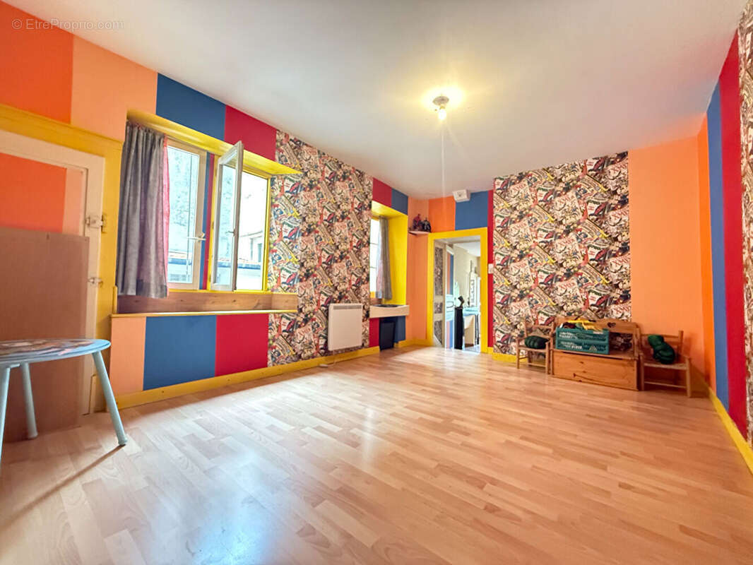 Maison à ROSIERES-AUX-SALINES