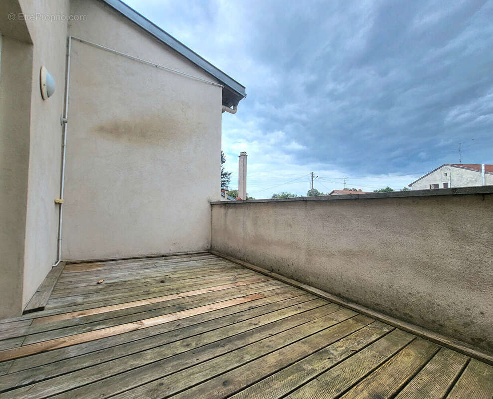 Appartement à MONCEL-LES-LUNEVILLE