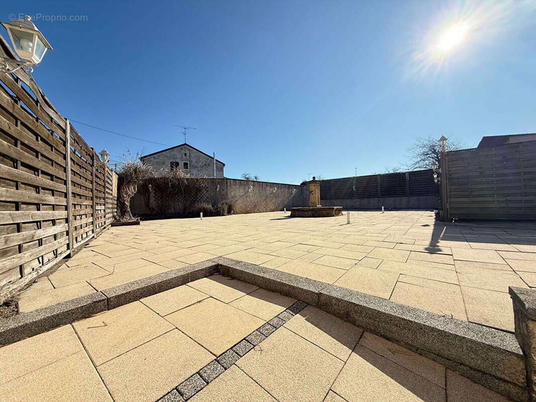 Appartement à MONCEL-LES-LUNEVILLE