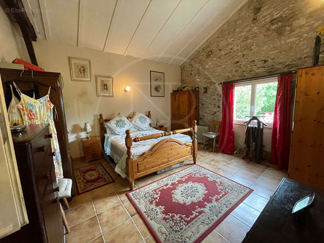 Maison à LOUBES-BERNAC