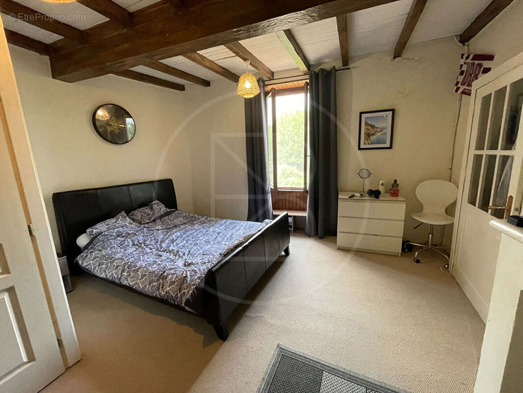 Maison à LOUBES-BERNAC