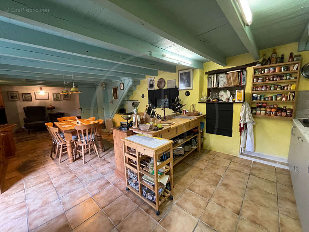 Maison à LOUBES-BERNAC