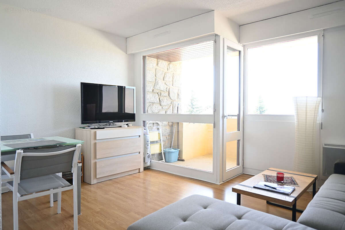 Appartement à FONT-ROMEU-ODEILLO-VIA