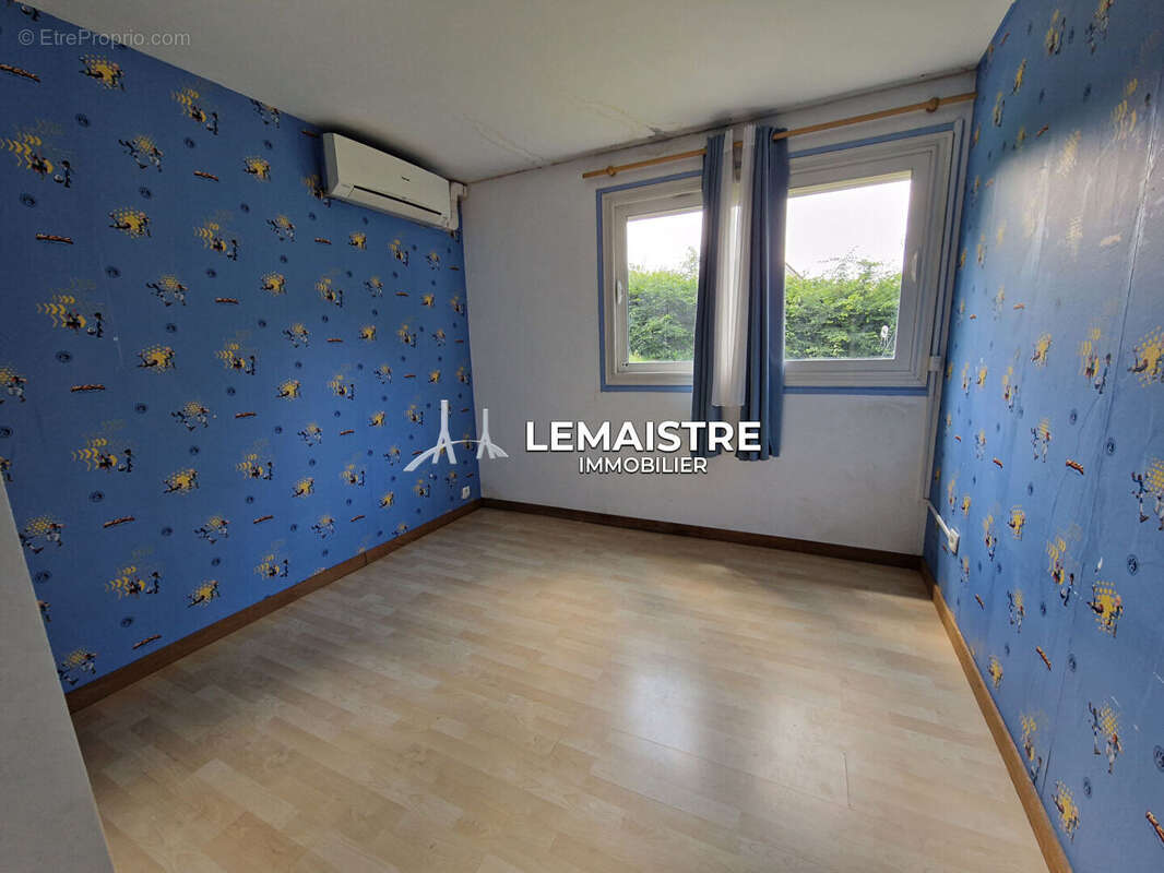 Maison à GRUCHET-LE-VALASSE