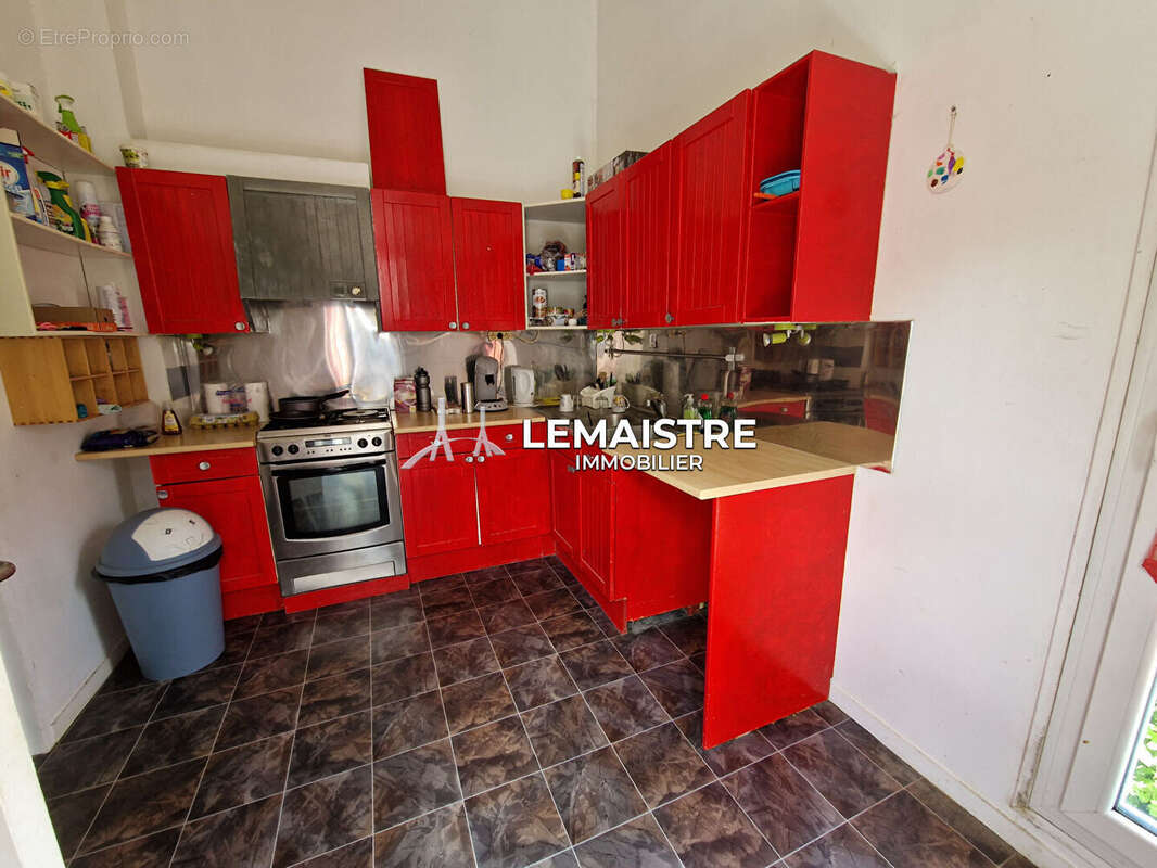 Maison à GRUCHET-LE-VALASSE