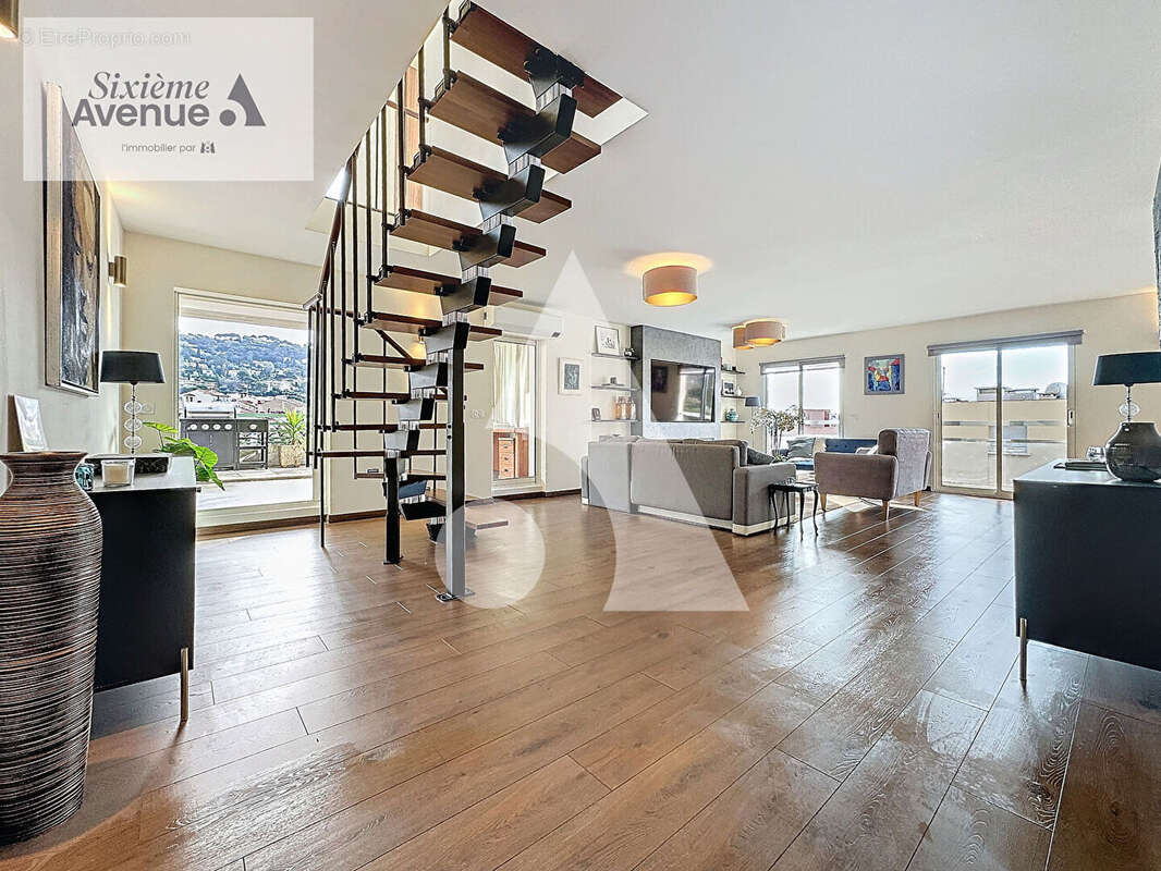 Appartement à LE CANNET