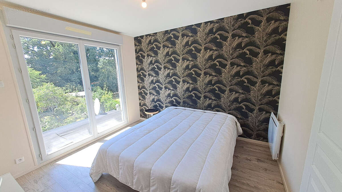 Maison à MAGNY-LES-HAMEAUX