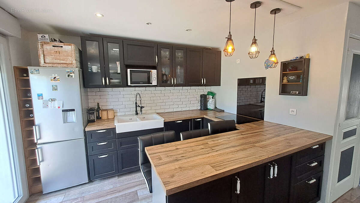 Maison à MAGNY-LES-HAMEAUX