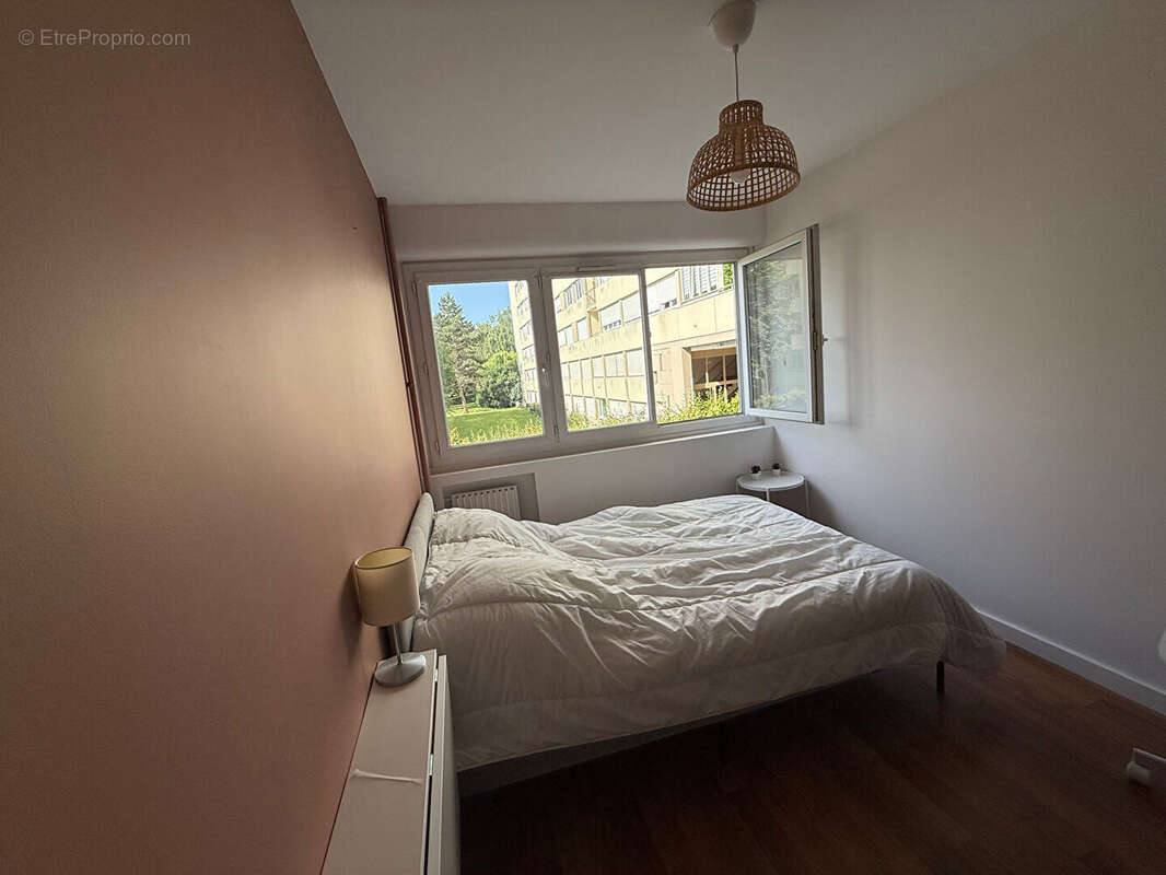Appartement à HEROUVILLE-SAINT-CLAIR