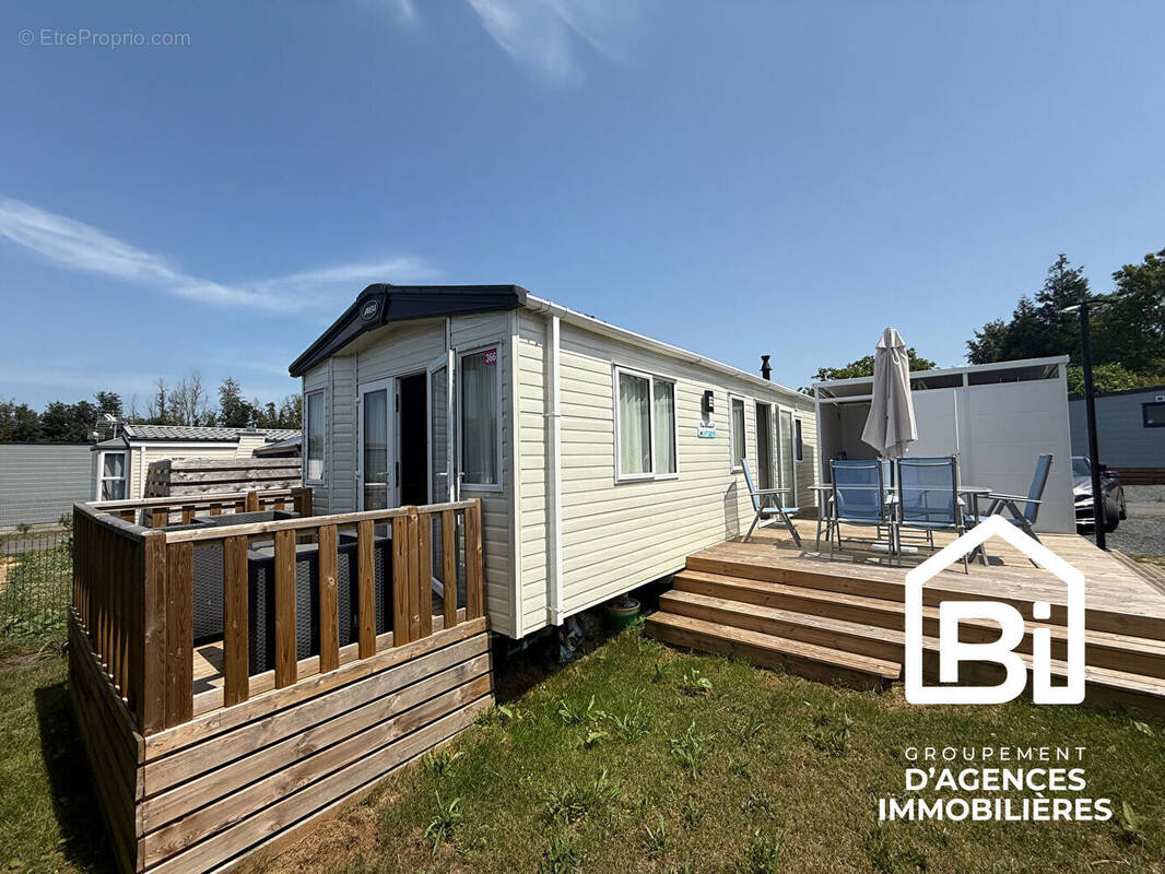 Terrain à OUISTREHAM