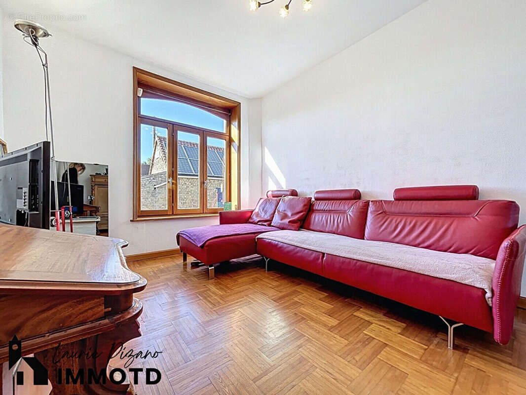 Maison à SAINT-GEORGES-SUR-L&#039;AA