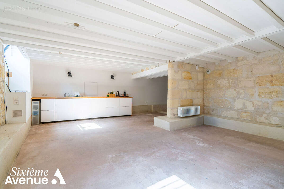 Appartement à BORDEAUX