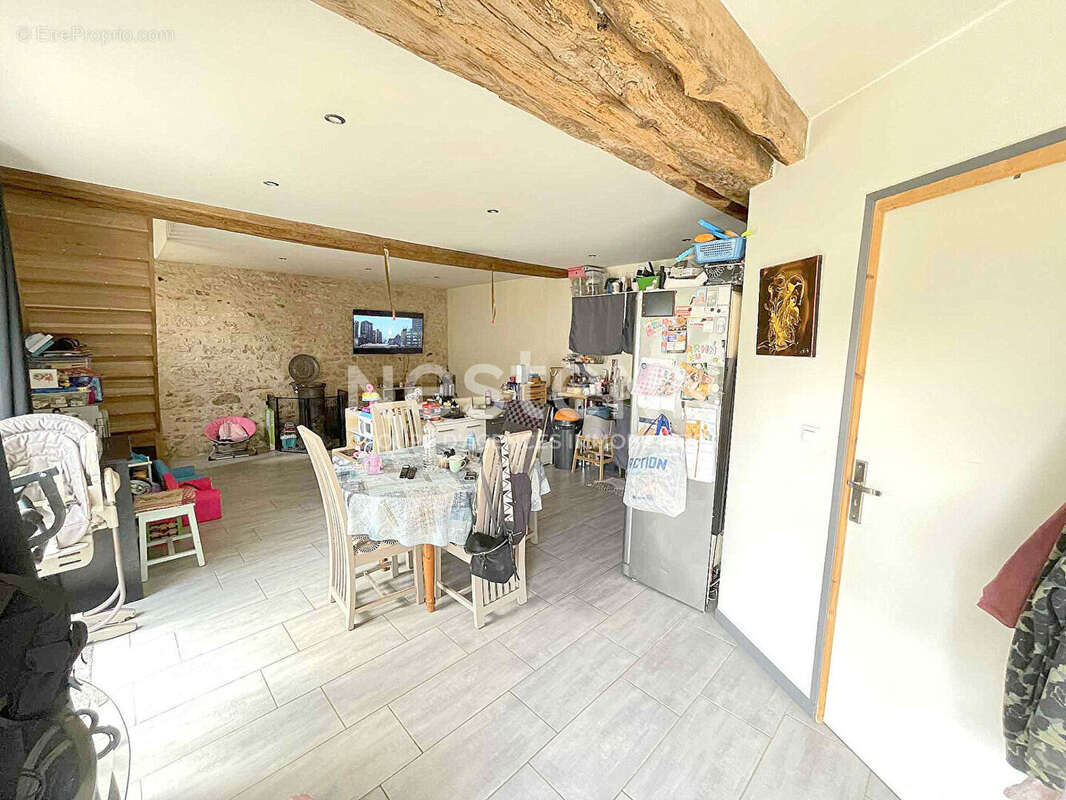 Maison à CHAUMONT-EN-VEXIN