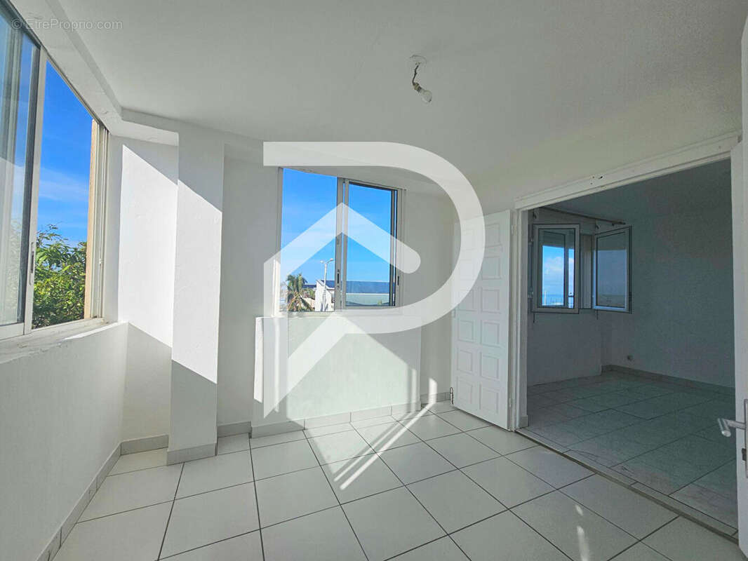 Appartement à SAINT-PIERRE