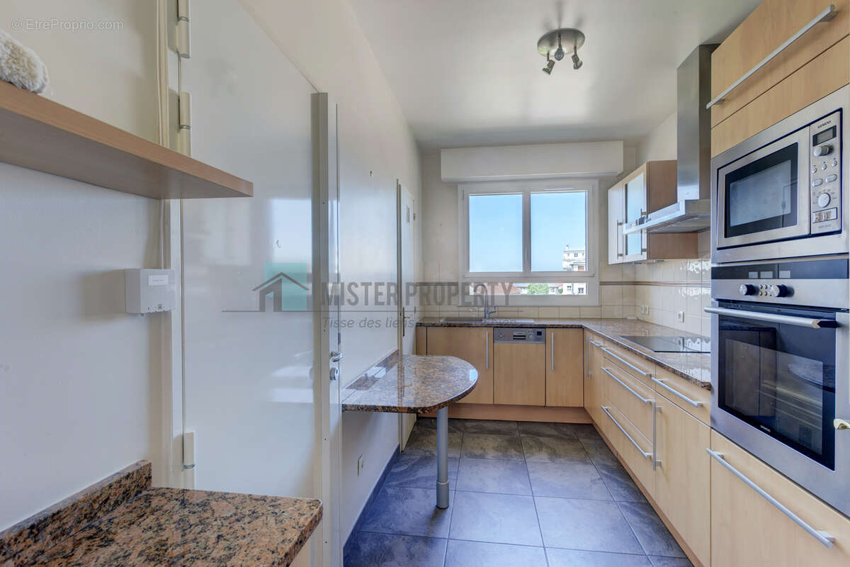 Appartement à RUEIL-MALMAISON