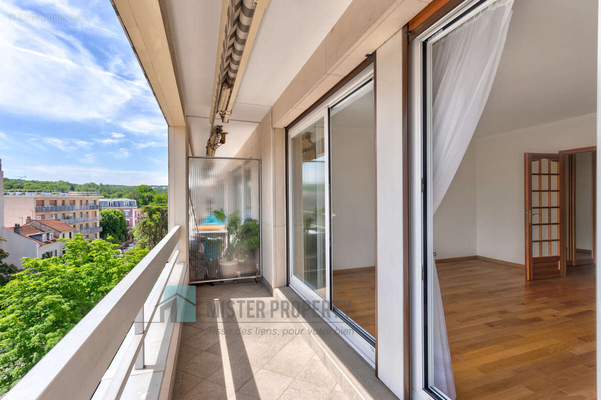 Appartement à RUEIL-MALMAISON