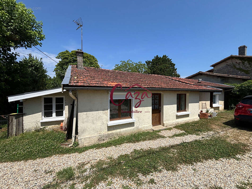 Maison à FARGUES-SAINT-HILAIRE