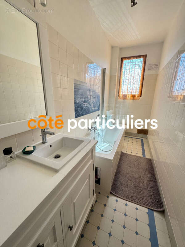 Maison à FLEURY-LES-AUBRAIS