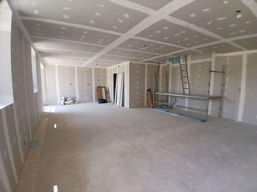 Maison à VILLERS-BOCAGE