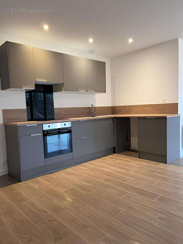 Maison à EPINAY-SUR-ODON