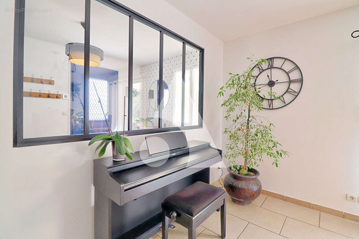 Maison à GREOUX-LES-BAINS