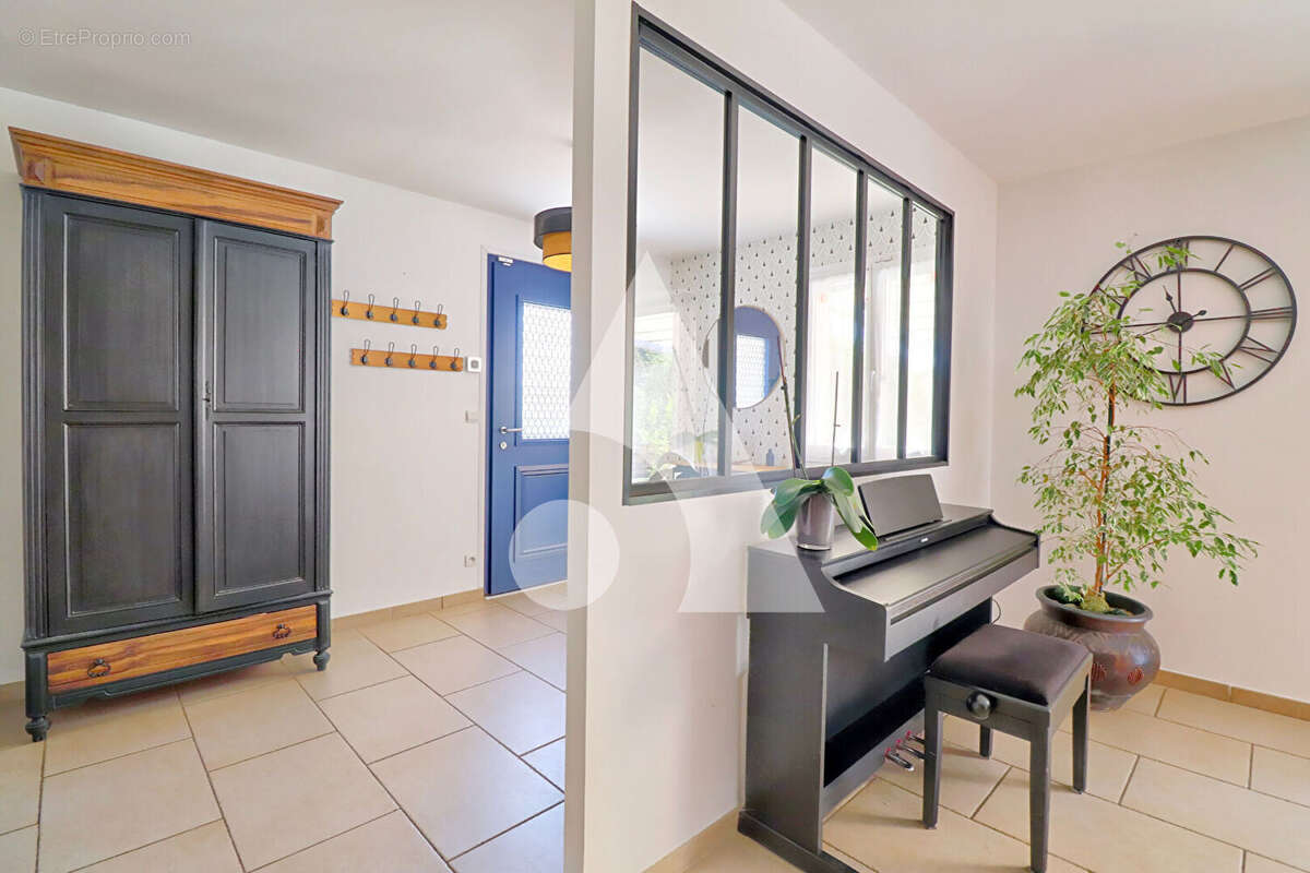 Maison à GREOUX-LES-BAINS