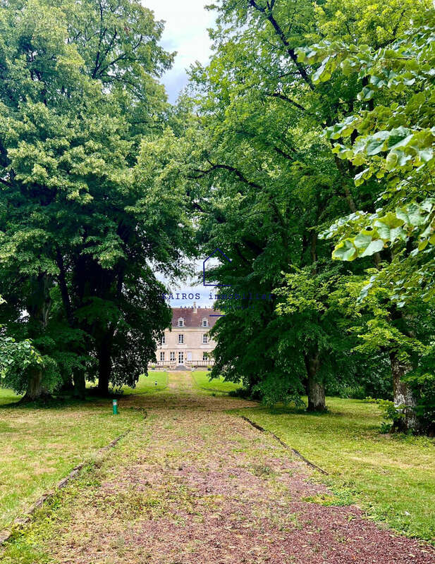 Autre à LOUGE-SUR-MAIRE