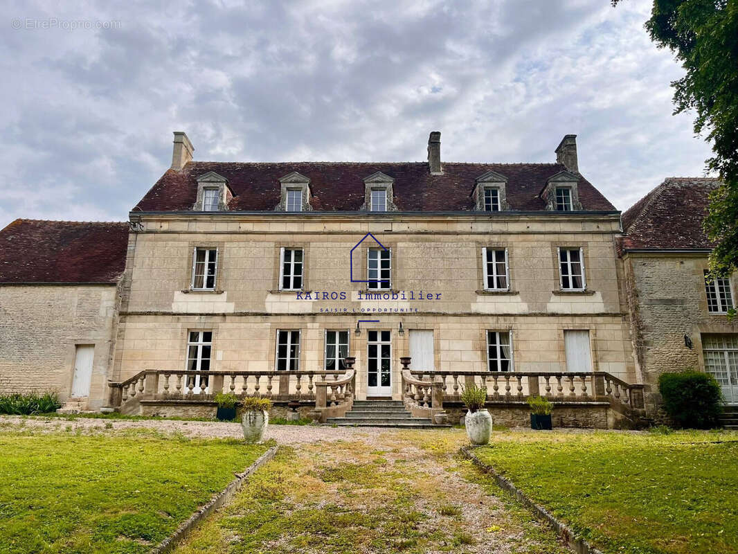 Autre à LOUGE-SUR-MAIRE