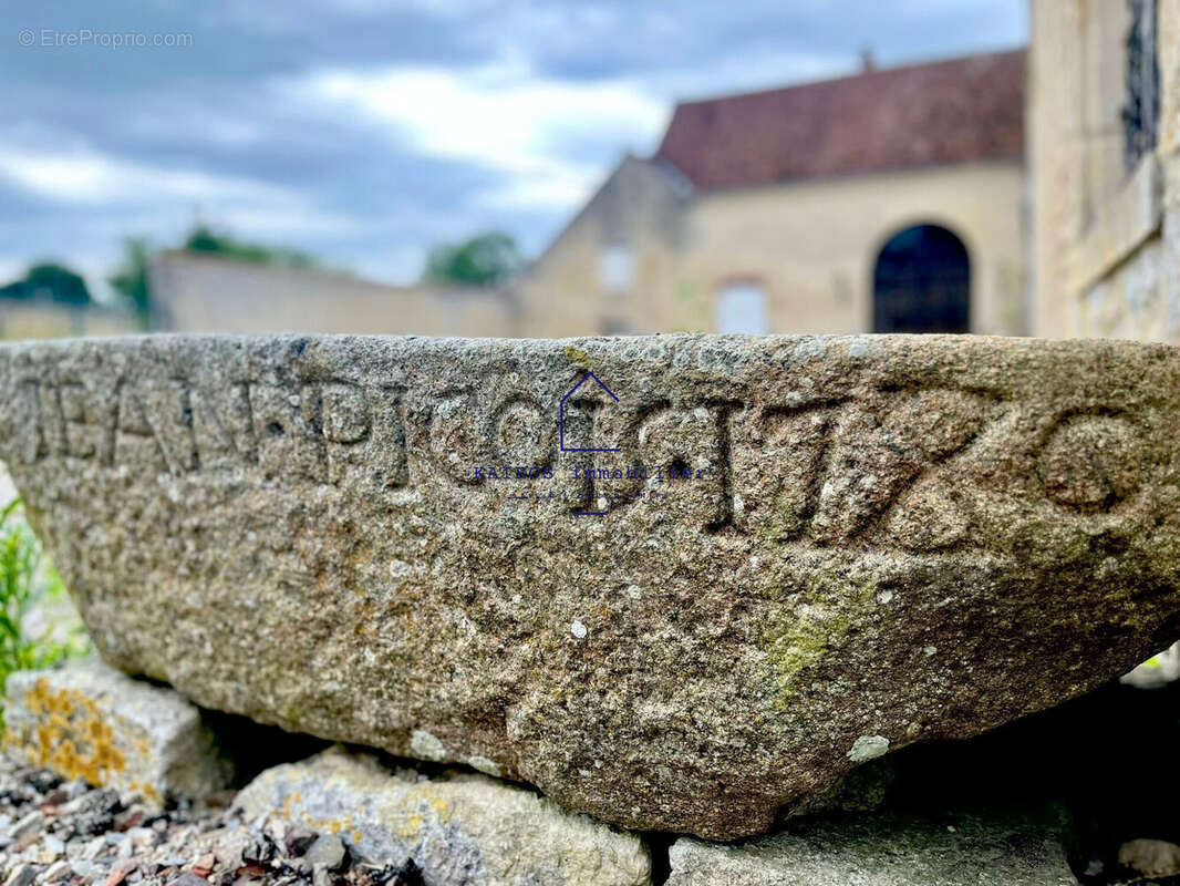 Autre à LOUGE-SUR-MAIRE