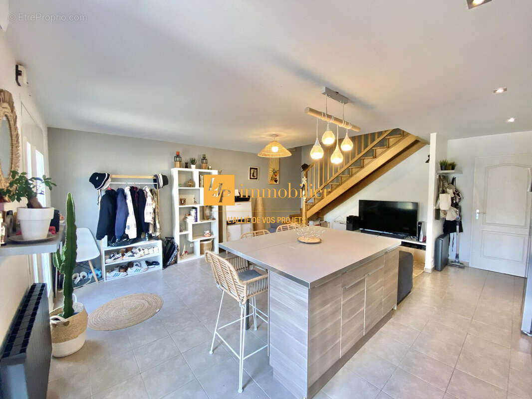 Maison à CANDILLARGUES