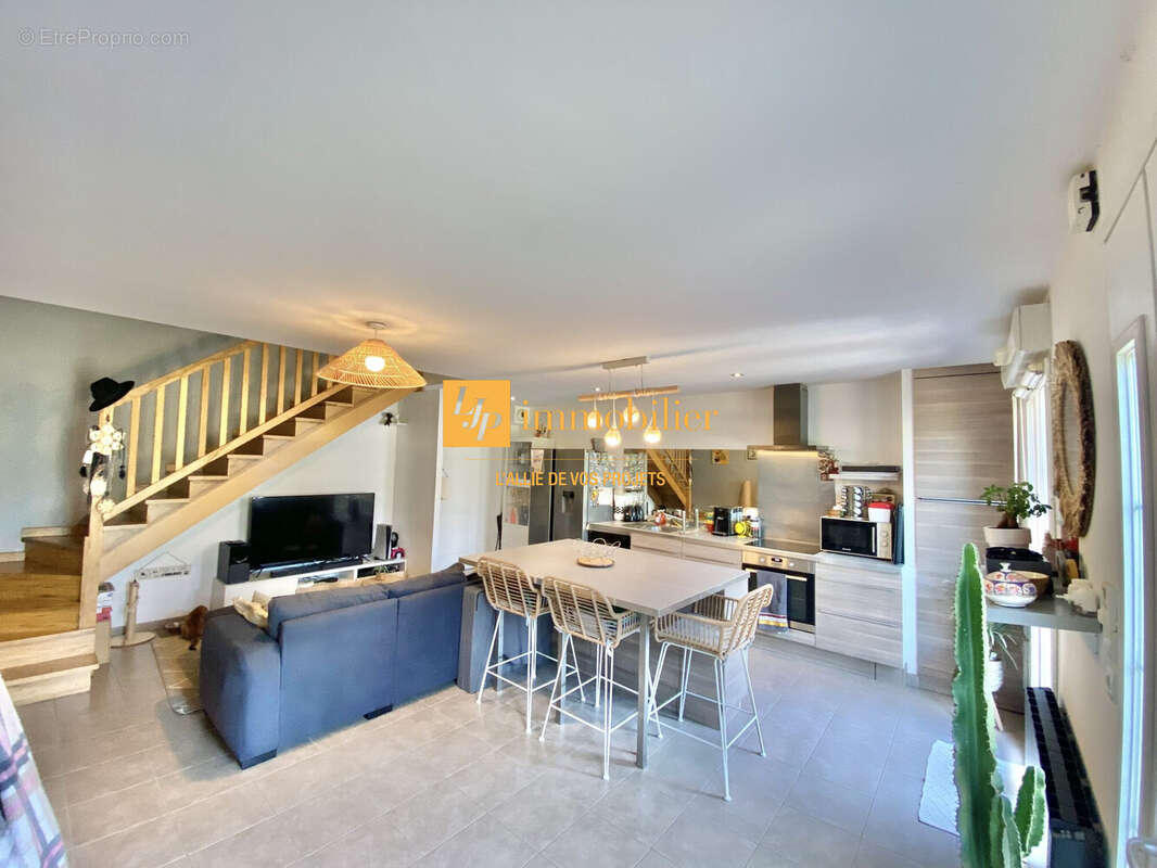 Maison à CANDILLARGUES