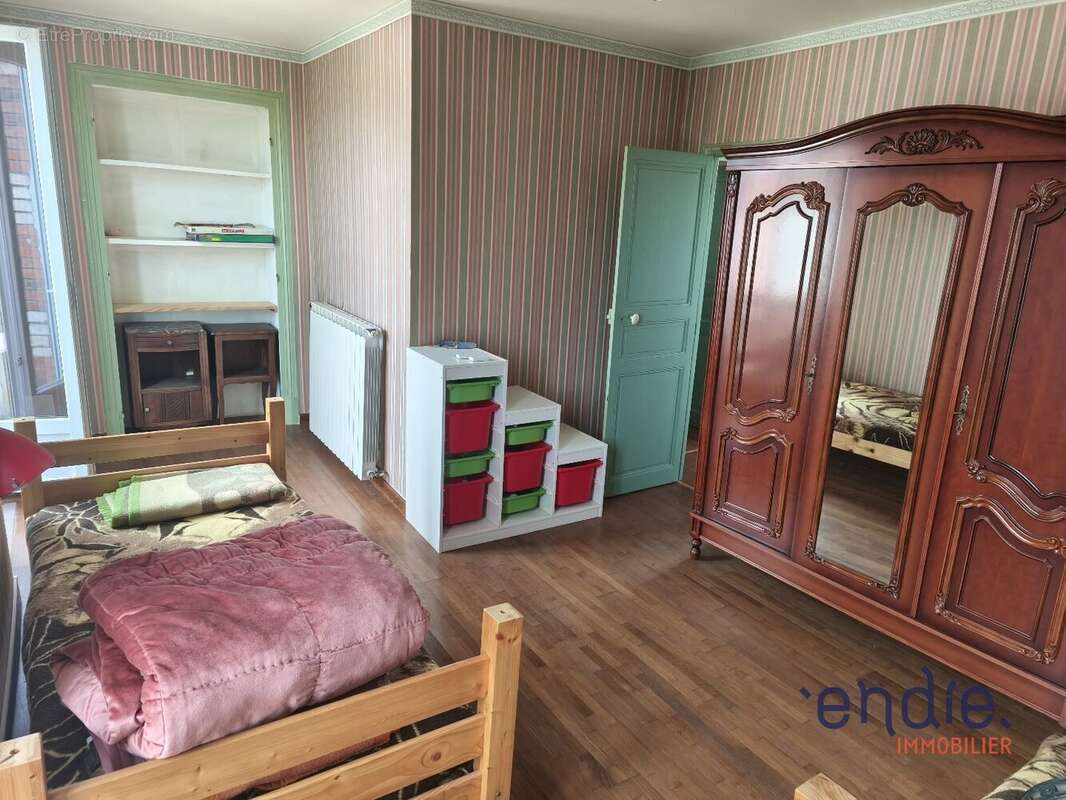 Maison à COUTANSOUZE