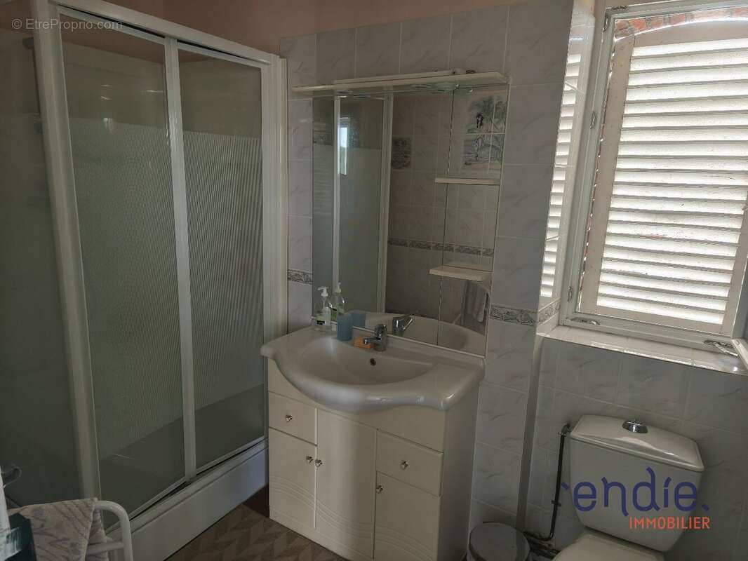 Maison à COUTANSOUZE